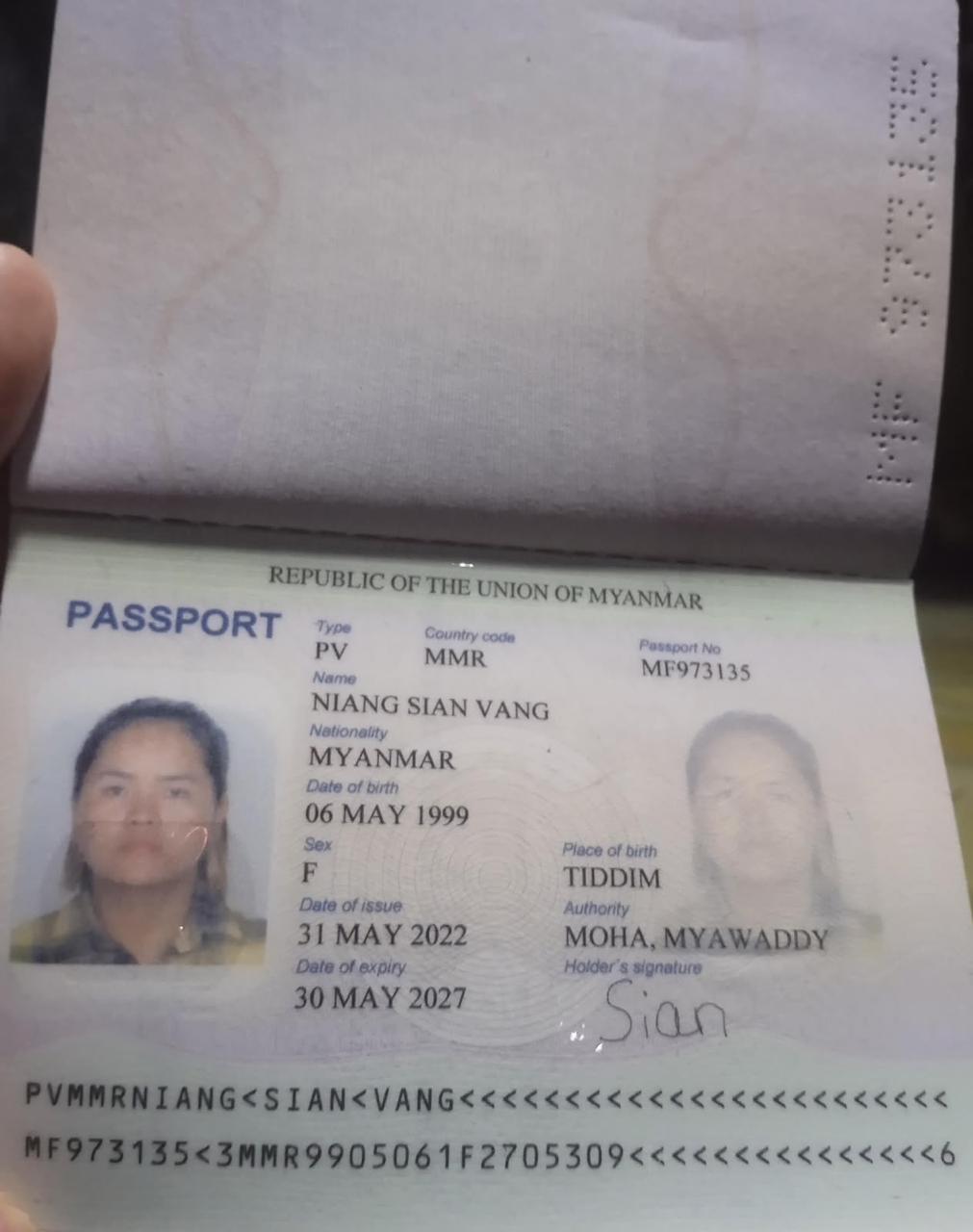 NIANG SIAN VANG